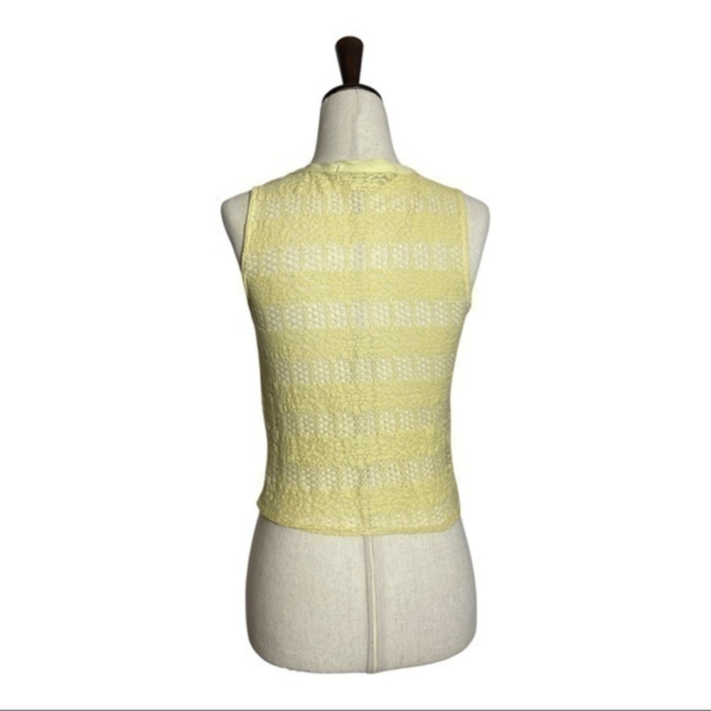 Chloe K • Yellow Floral Lace Tie Front Tank Top XS ASO Beth Greene - Picture 4 of 7